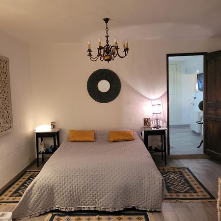 Le Rocher Appartement Cotignac Esterno foto