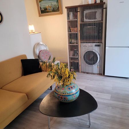Le Rocher Appartement Cotignac Esterno foto